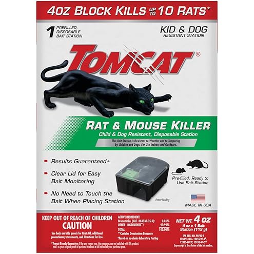 Tomcat Rat & Mouse Killer, Child & Dog Resistant Refillable Station — Tamper-Resistant Indoor/Outdoor Bait Station with Clear Monitoring Window, 1 Station and 15 Bait Blocks