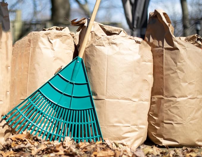 Rocky Mountain Goods Yard Waste Bags (Pack of 10) - Large 30 Gallon Brown Paper Leaf Bags for Yard, Lawn, or Garden - Environmental Friendly - Tear Resistant - Heavy Duty 2 Ply Self Standing