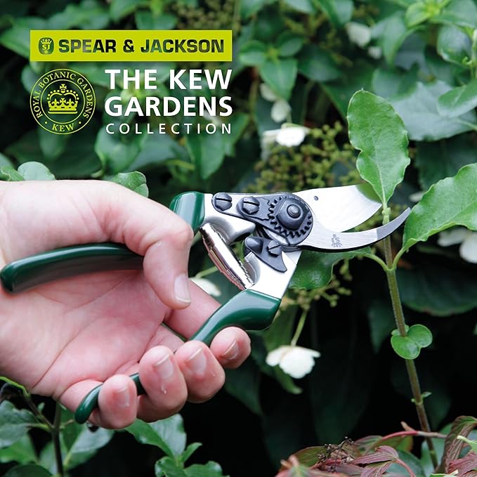 Spear & Jackson Razorsharp Left-Handed Bypass Pruners, Precision Gardening Shears with Carbon Steel Blades for Clean, Effortless Cuts