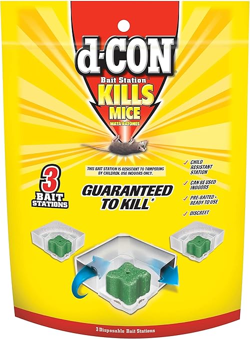 d-CON Disposable Corner Fit Mouse Poison Bait Station, 3 Bait Stations, Packaging May Vary